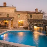 Villa Garica Garica