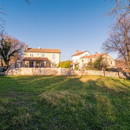 Βίλα Villa Garica