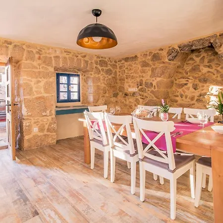 Villa Garica Vila